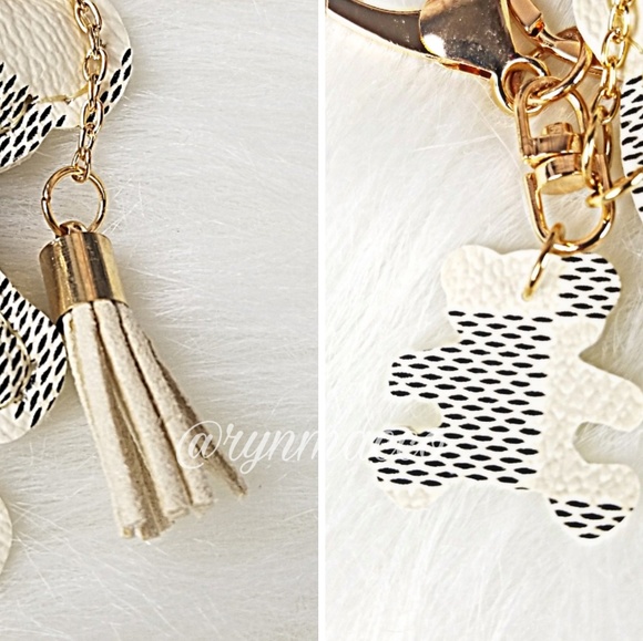 Black White Leather Teddy Bear Tassel Keyring - Picture 8 of 8